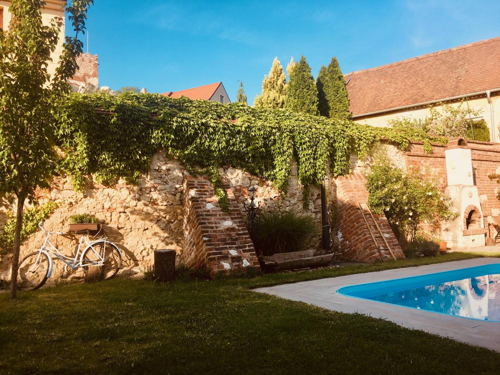 Lormuv Dvur Villa Mikulov Exterior photo
